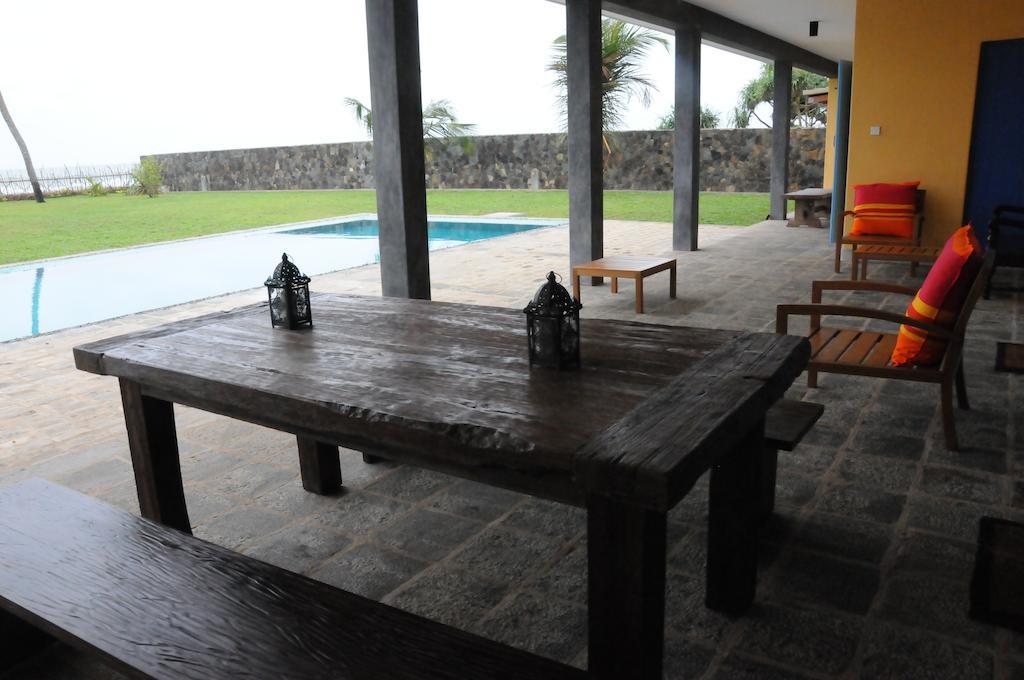 Villa Atulya At Ocean'S Edge Mirissa Eksteriør bilde